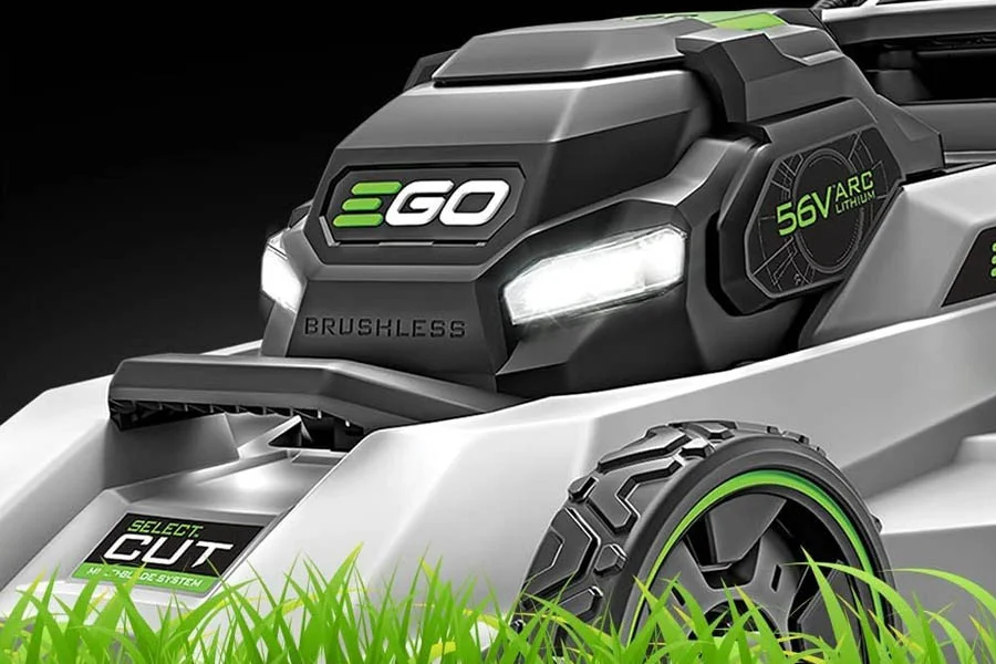 battery electric lawn mower